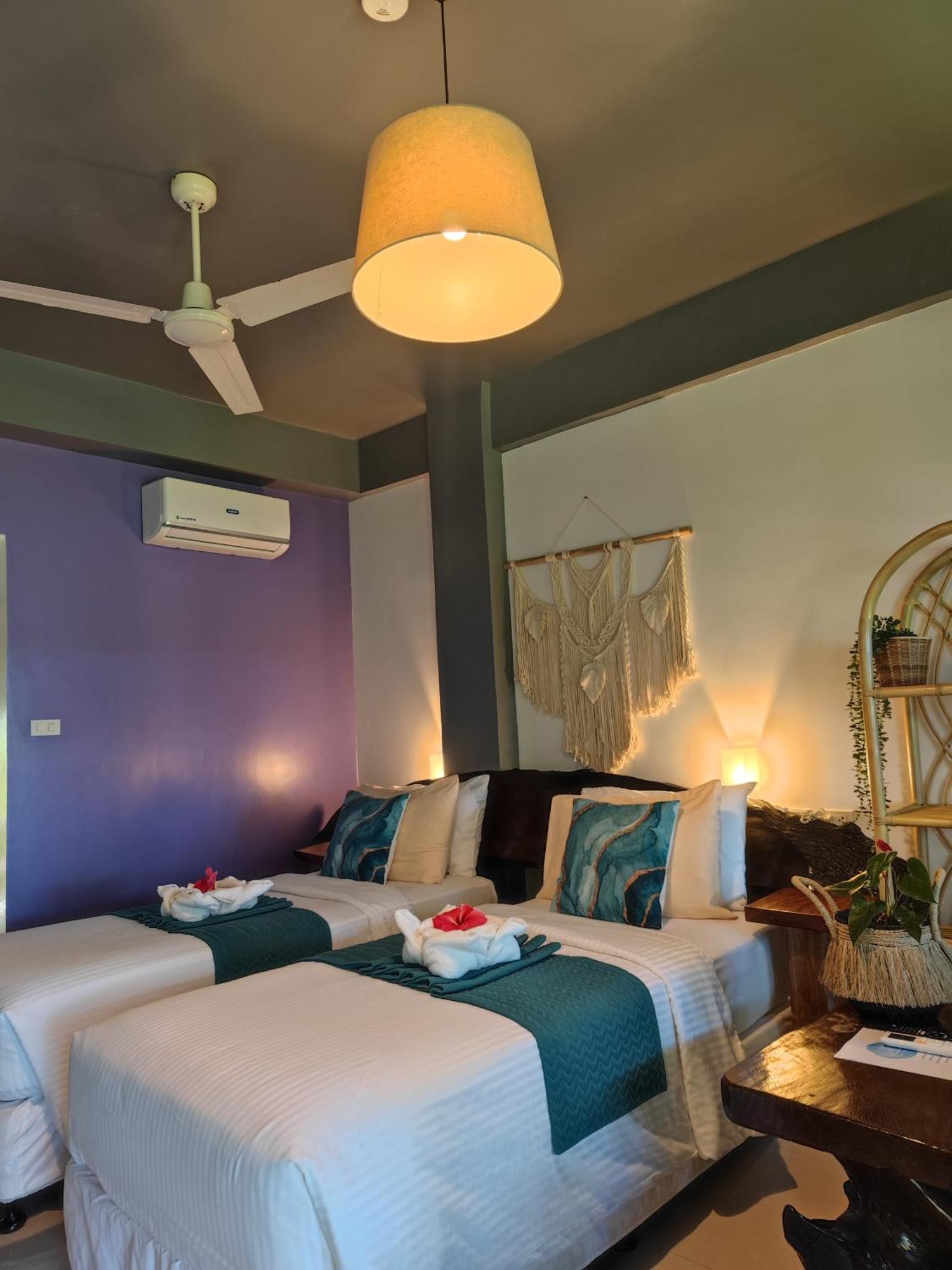 ג'נרל לונה Daluyong Beach Resort מראה חיצוני תמונה