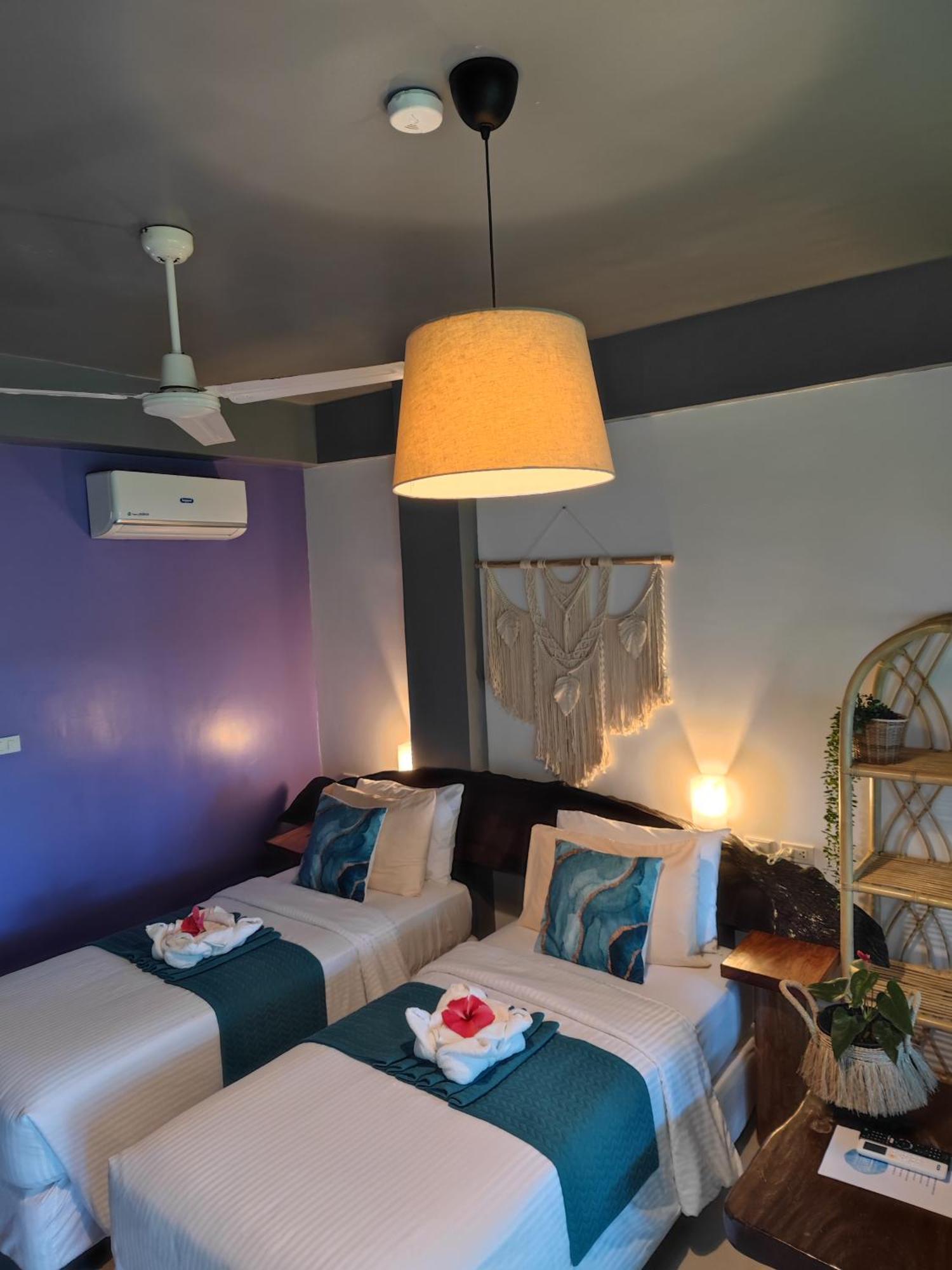 ג'נרל לונה Daluyong Beach Resort מראה חיצוני תמונה